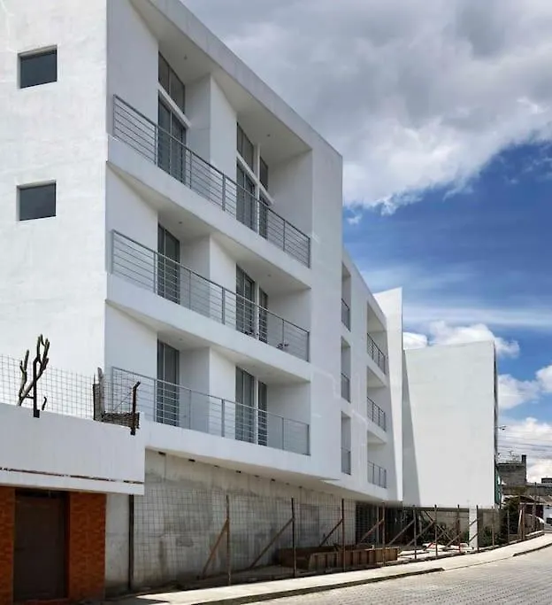 Stylish & Modern 2Br Apartment Quito