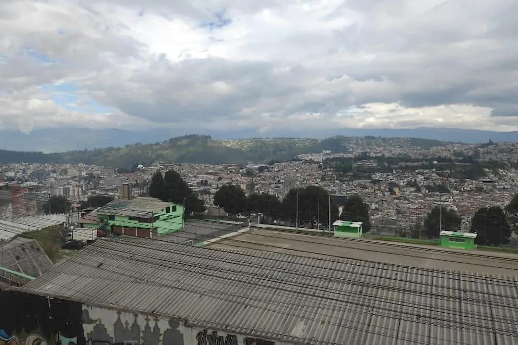 Stylish & Modern 2Br Apartment Quito Ecuador
